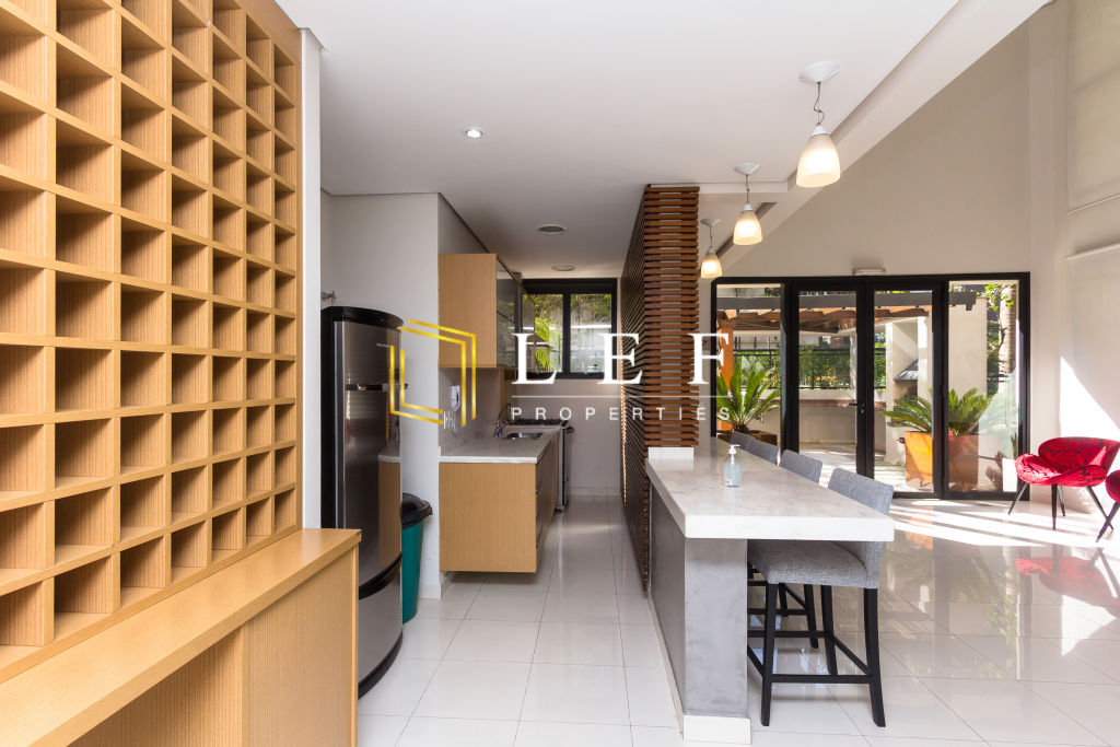 Lef Properties