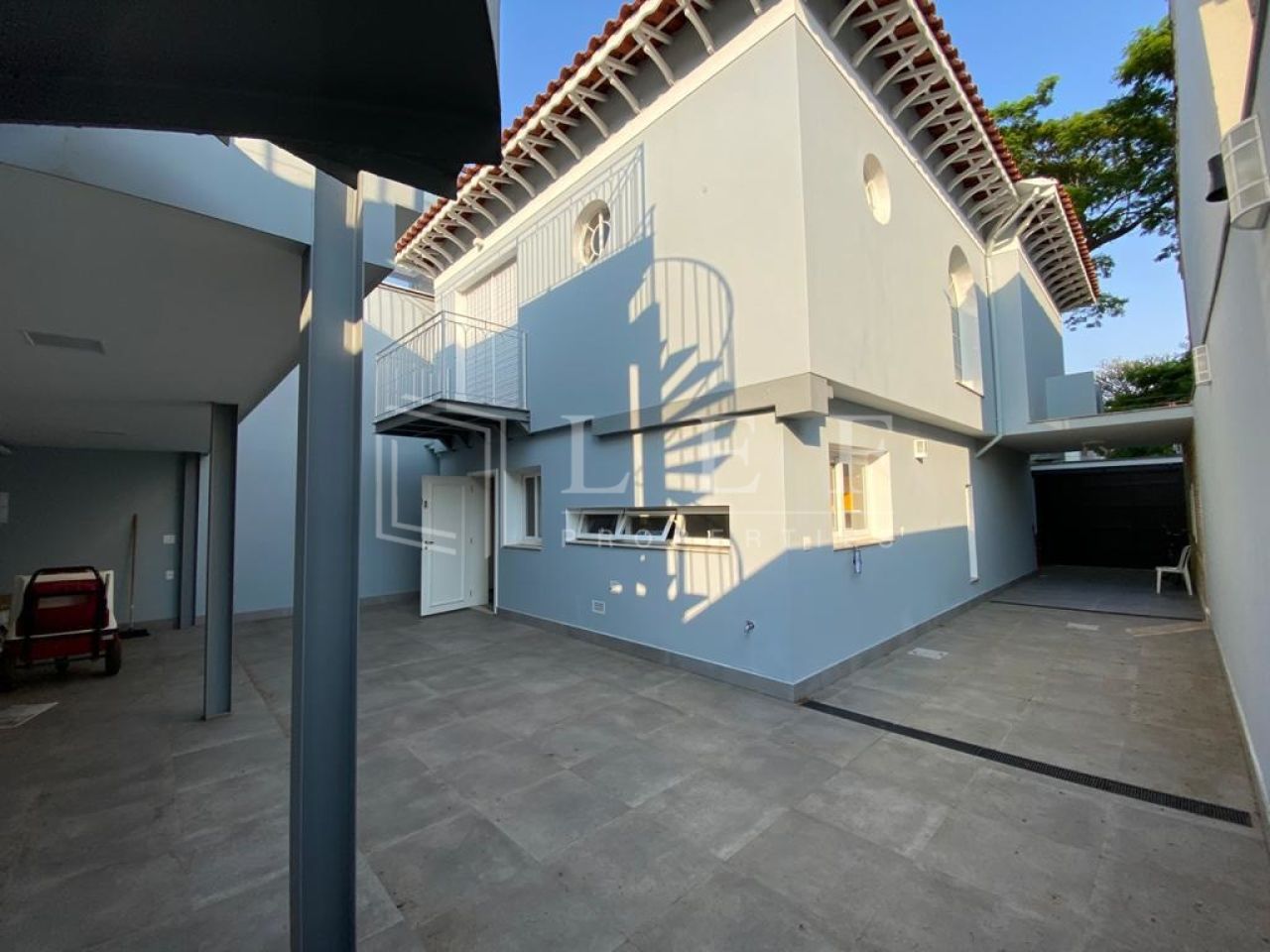 Lef Properties