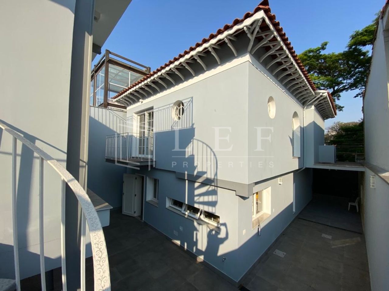 Lef Properties