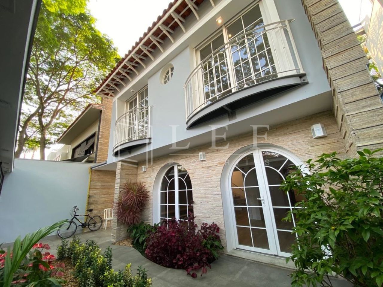 Lef Properties