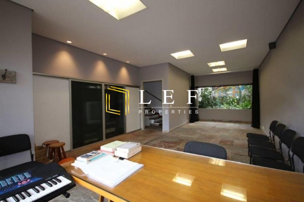 Lef Properties