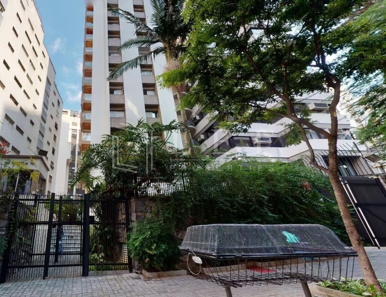 Lef Properties