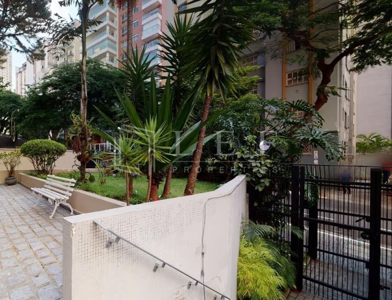 Lef Properties