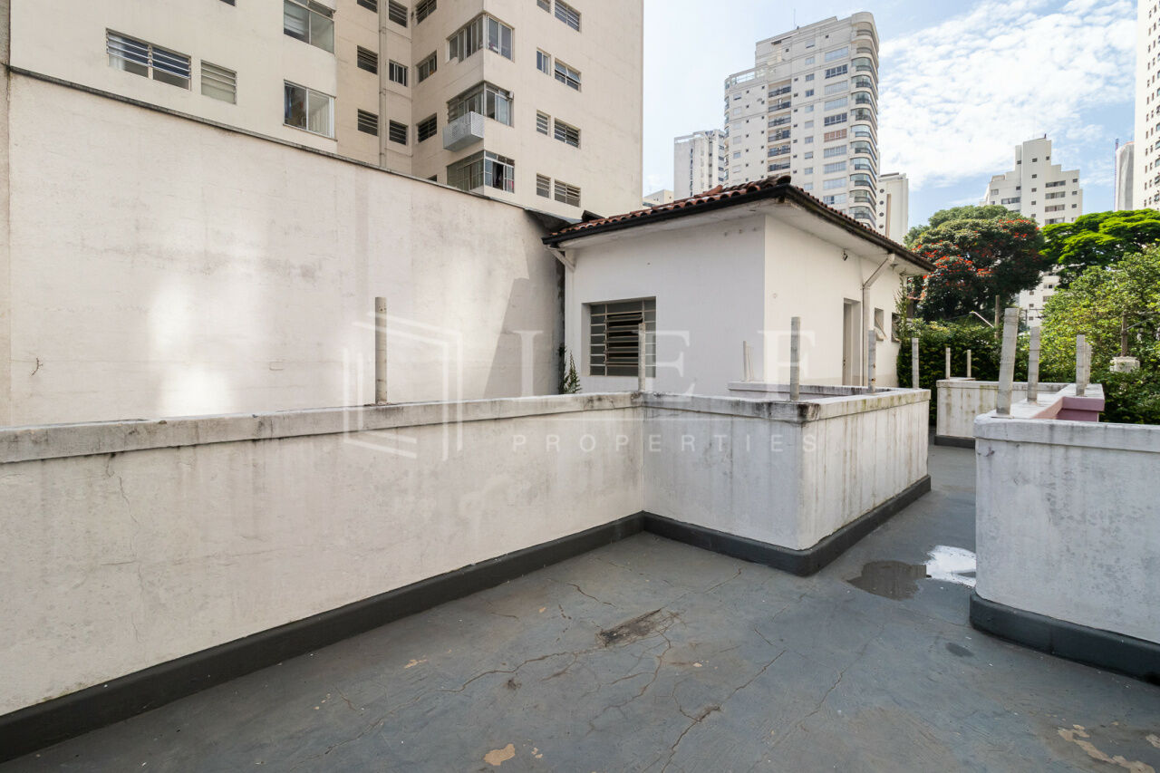 Lef Properties