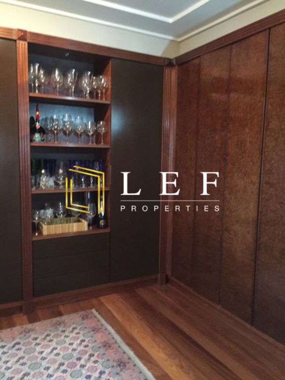Lef Properties