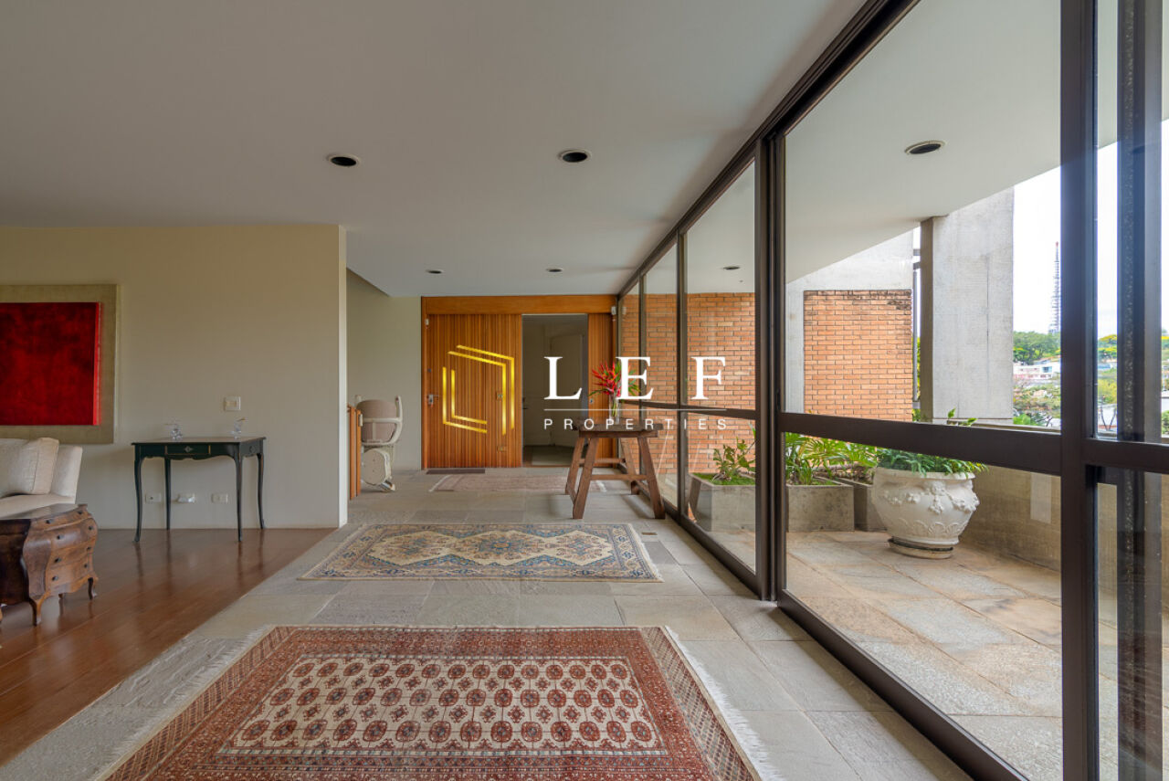 Lef Properties