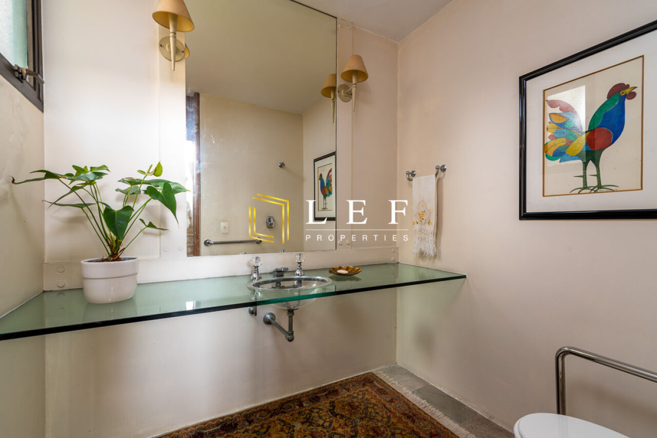 Lef Properties