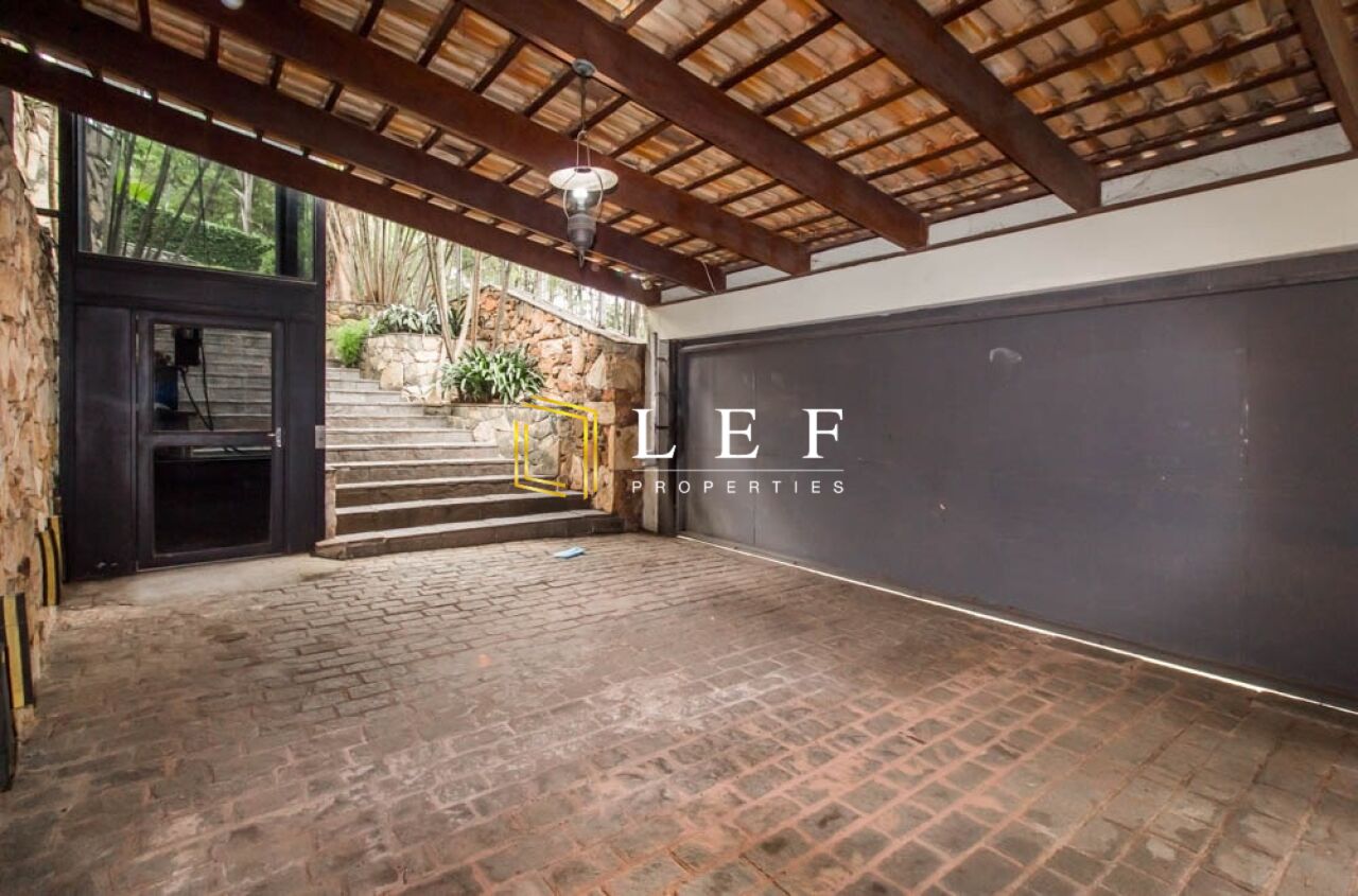 Lef Properties