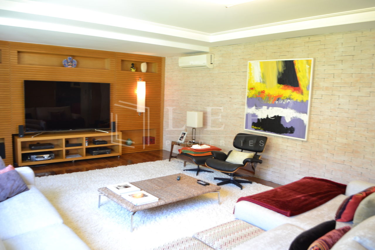 Lef Properties
