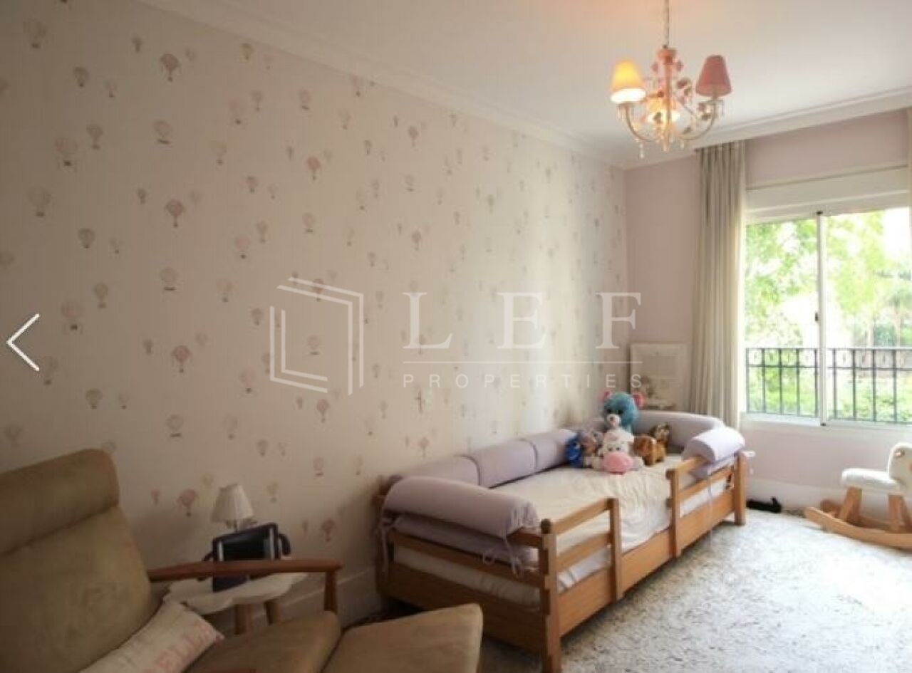 Lef Properties