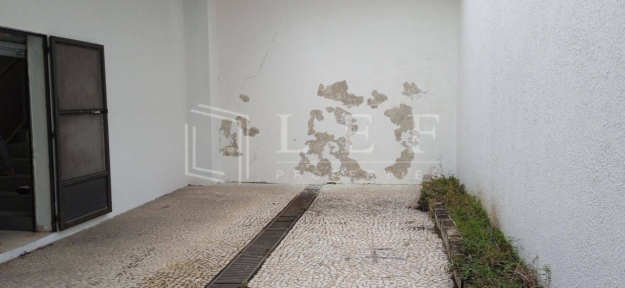 Lef Properties
