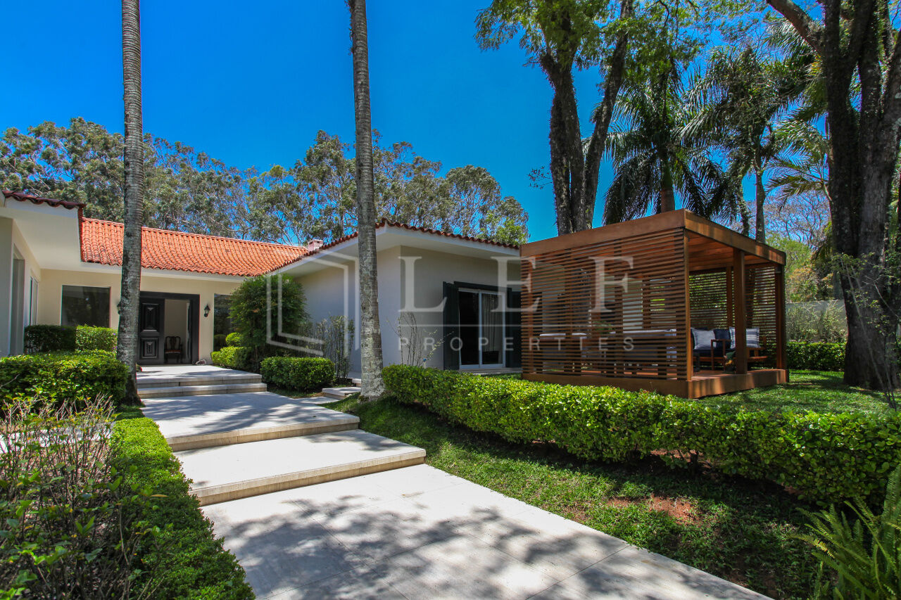 Lef Properties