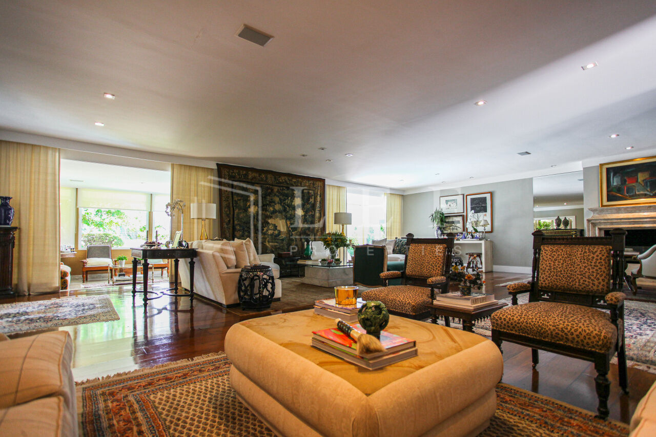Lef Properties