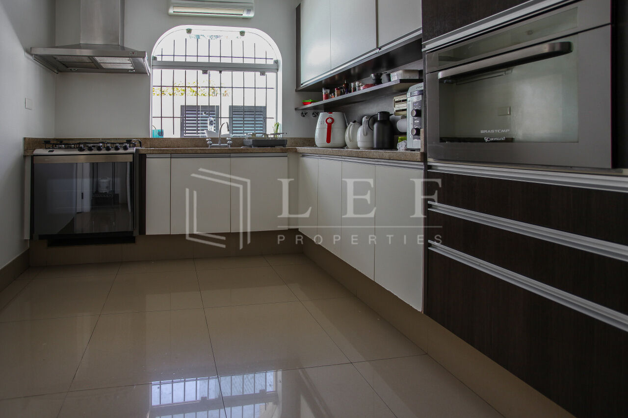 Lef Properties