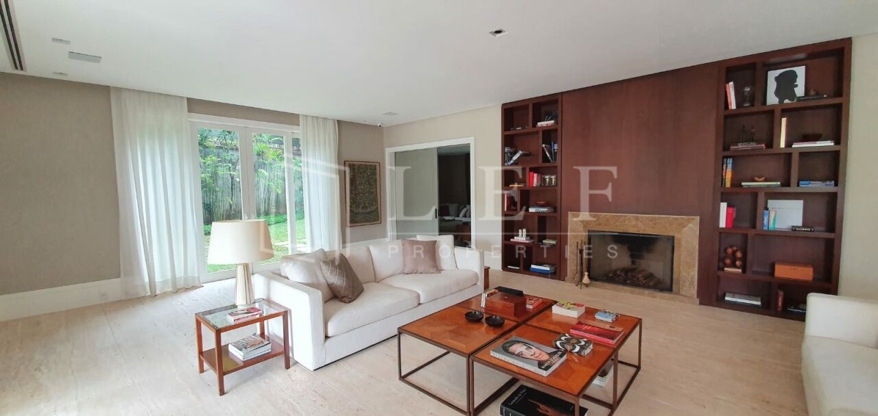 Lef Properties