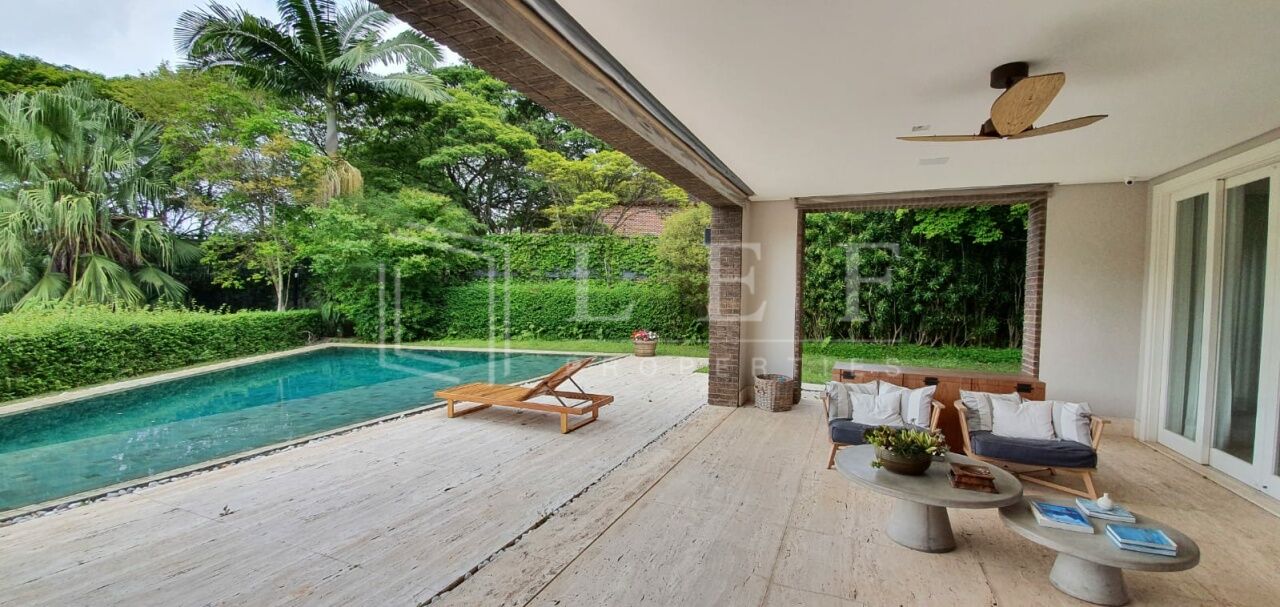 Lef Properties