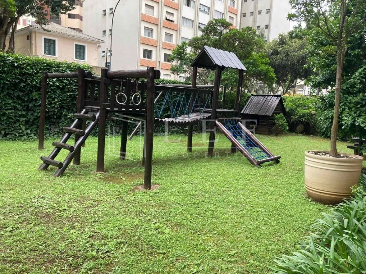 Lef Properties
