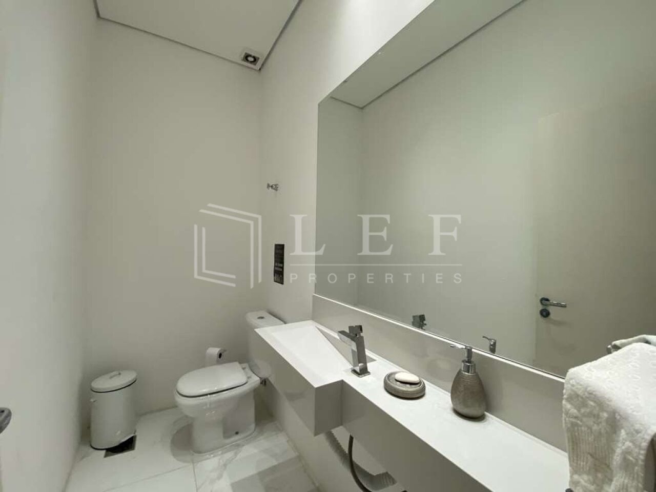 Lef Properties