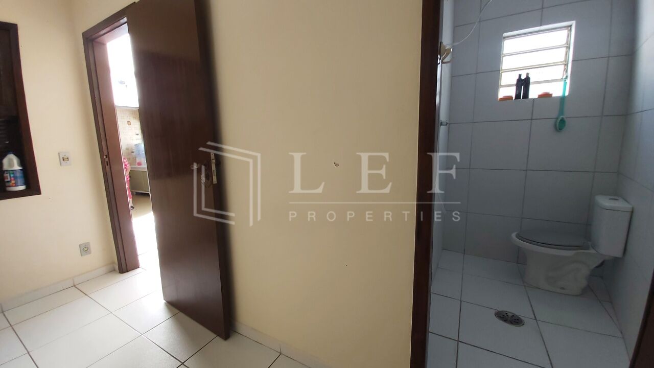 Lef Properties