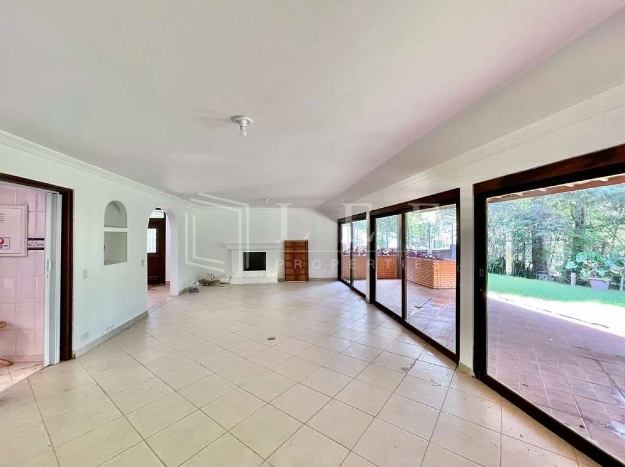 Lef Properties