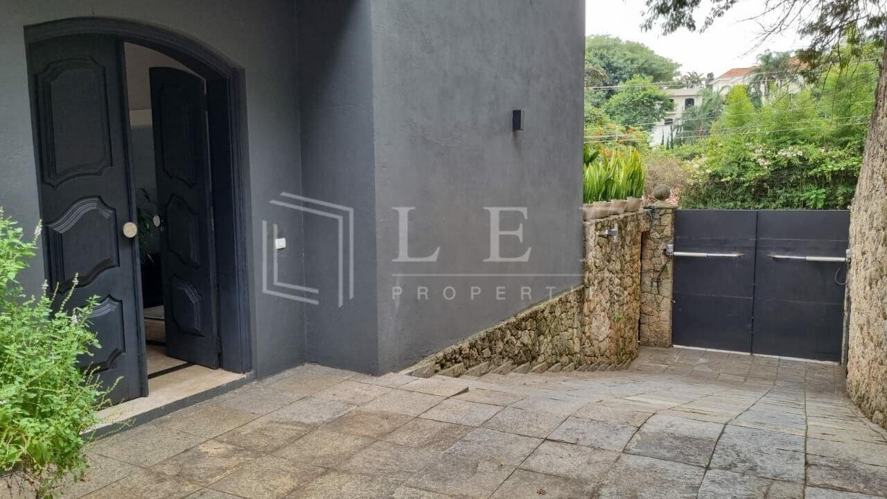 Lef Properties