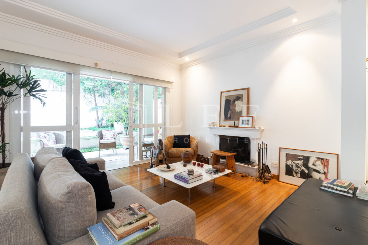 Lef Properties