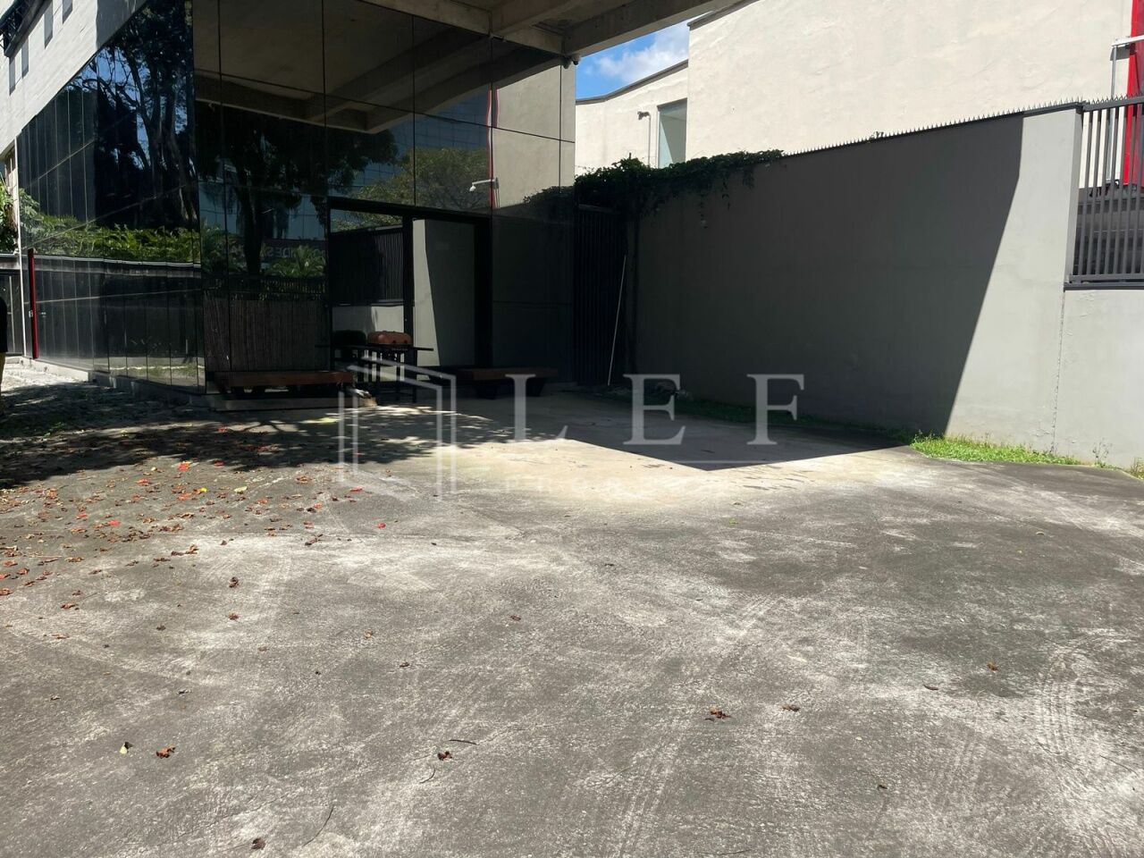 Lef Properties