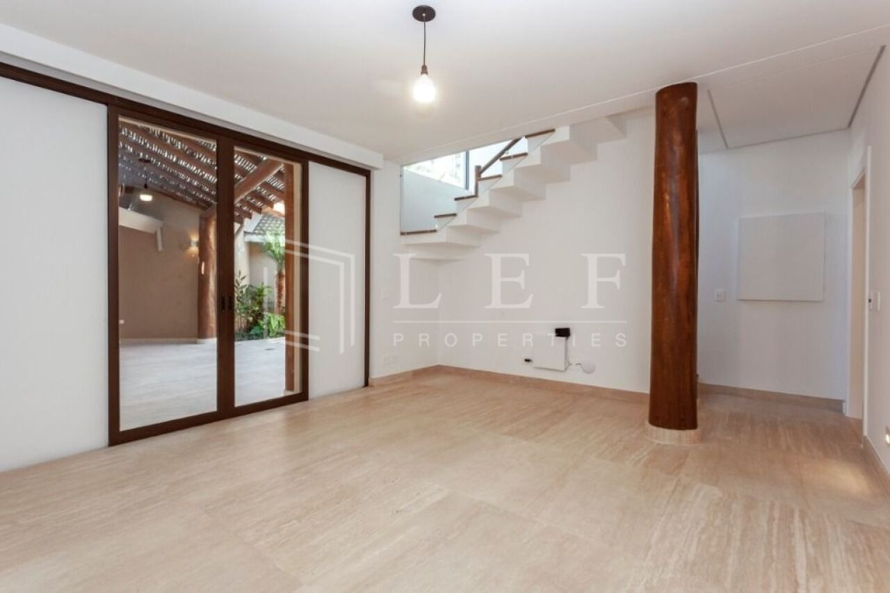 Lef Properties