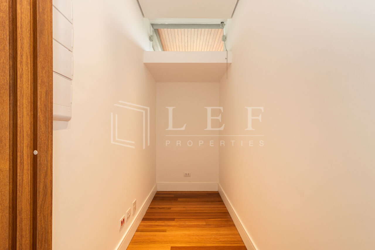 Lef Properties