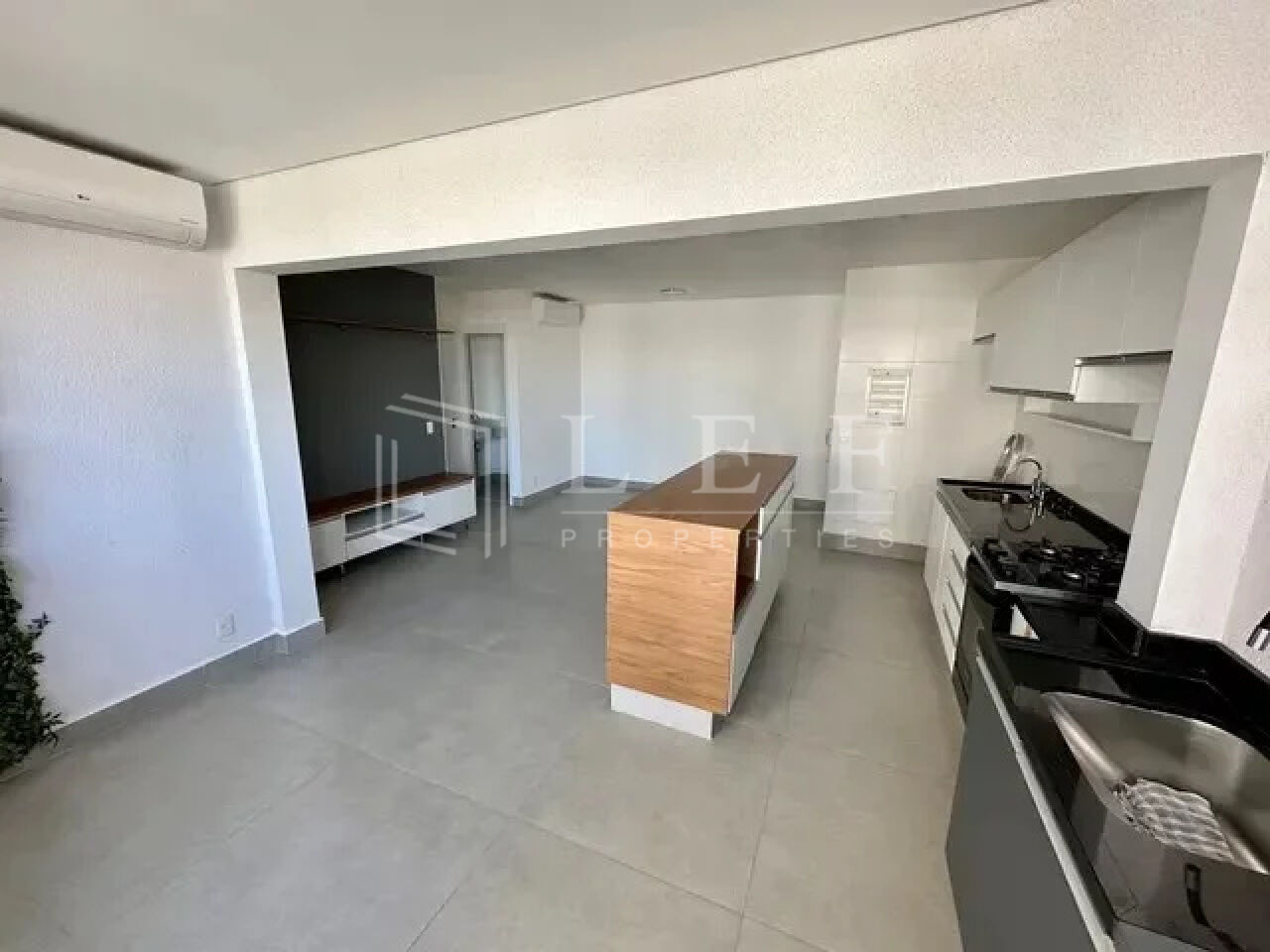 Lef Properties