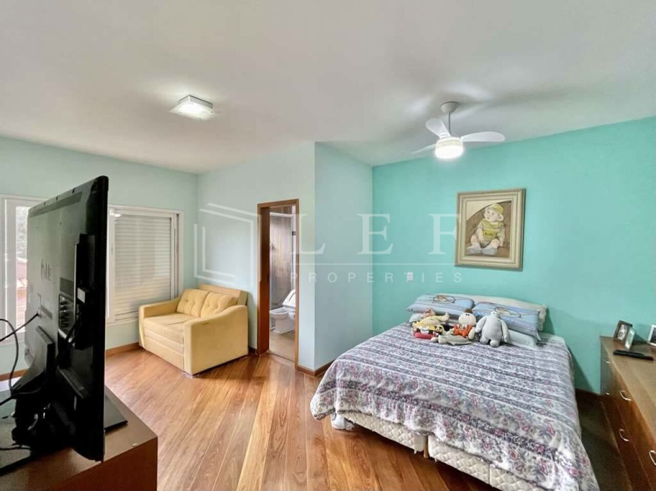 Lef Properties