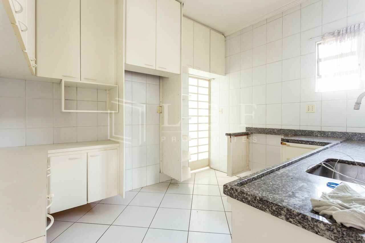 Lef Properties