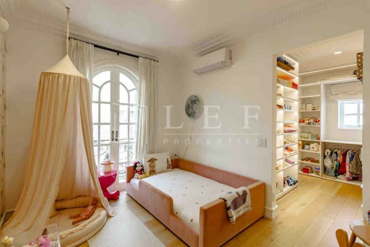 Lef Properties