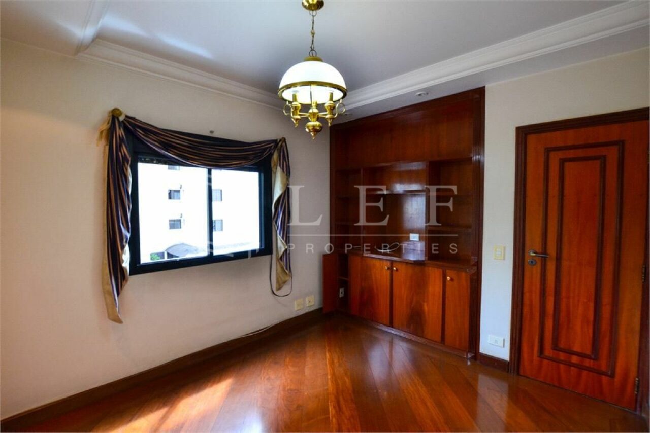 Lef Properties
