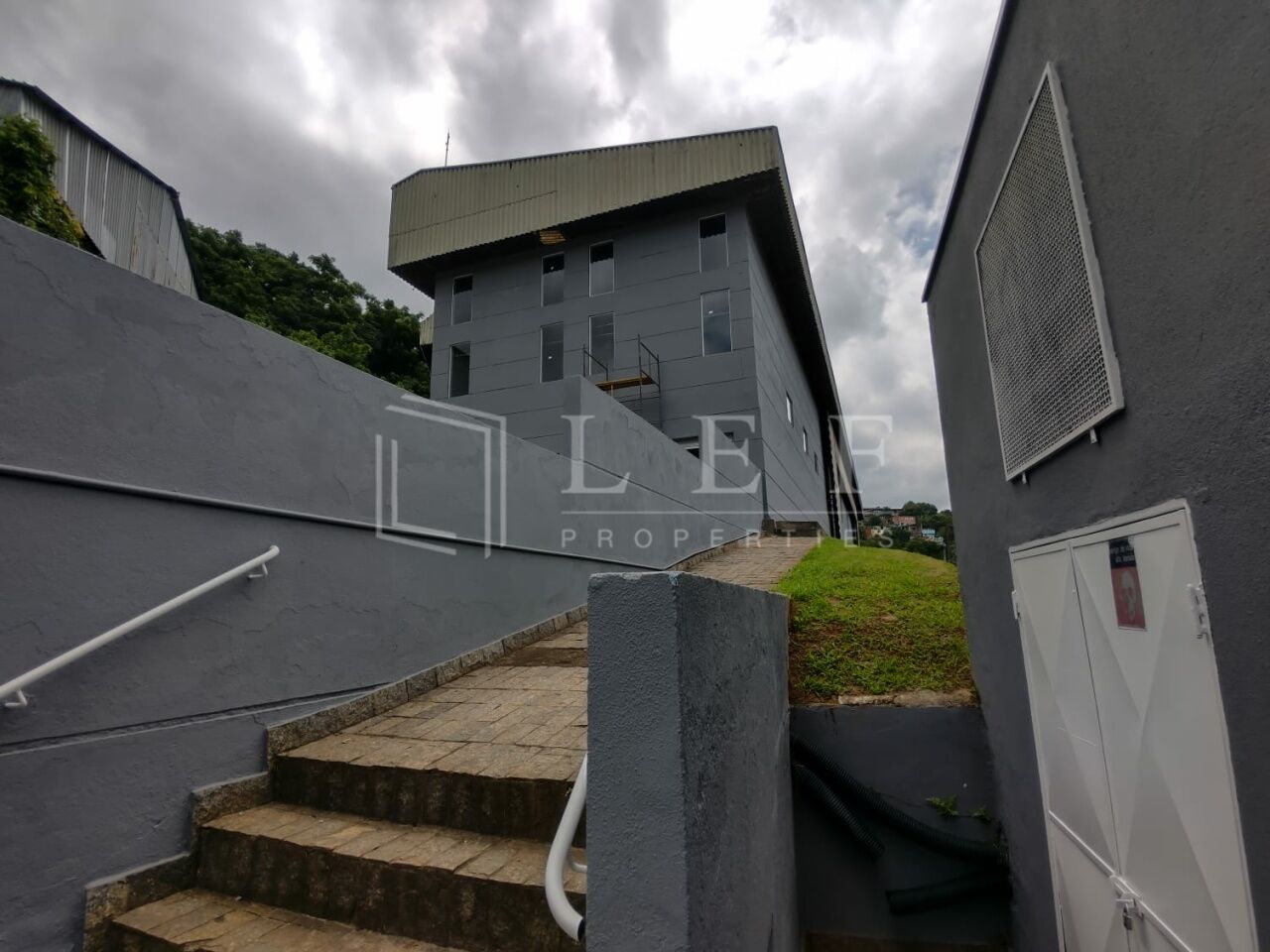 Lef Properties