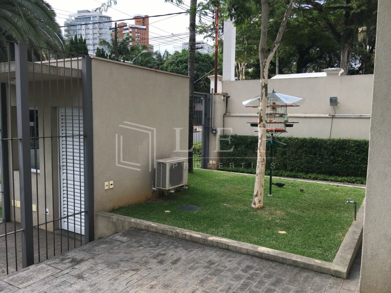 Lef Properties