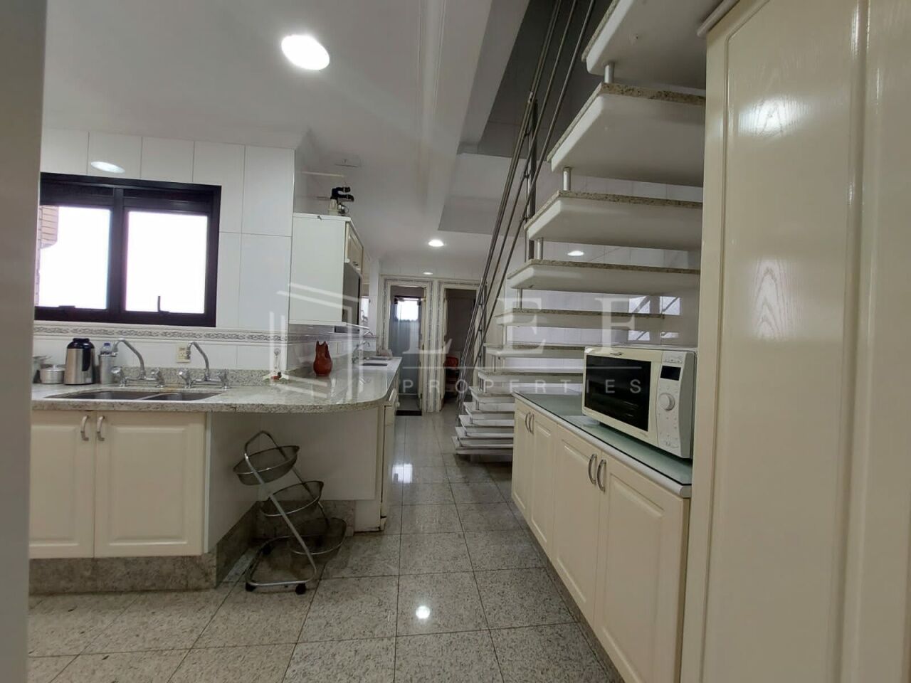 Lef Properties