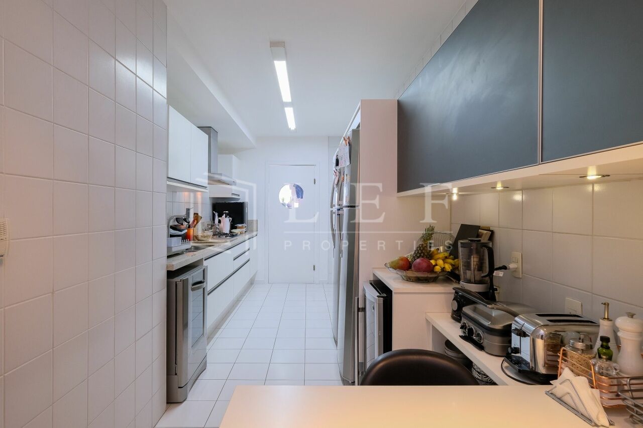 Lef Properties