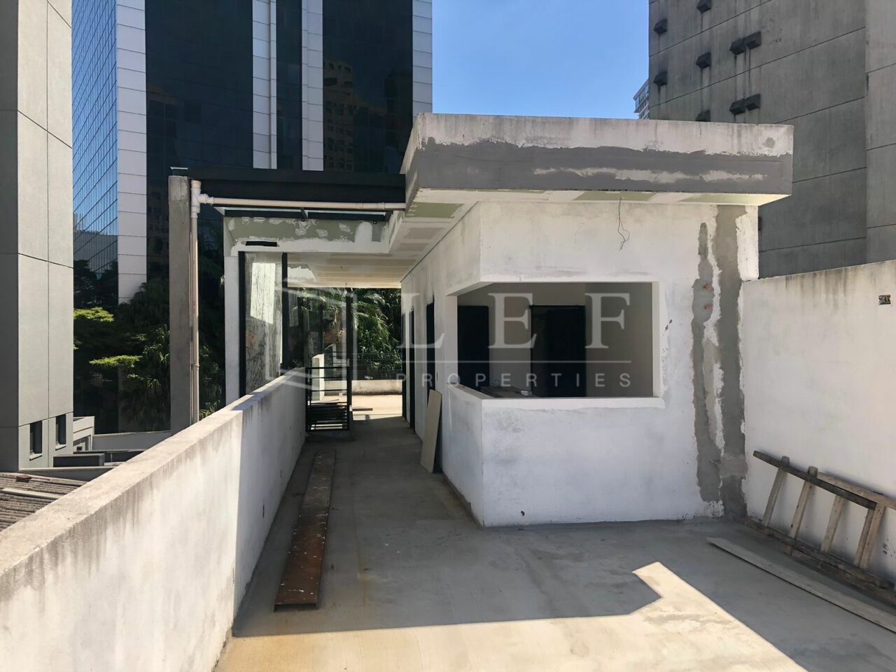Lef Properties