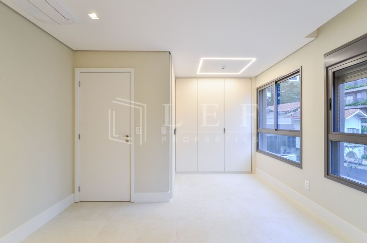 Lef Properties