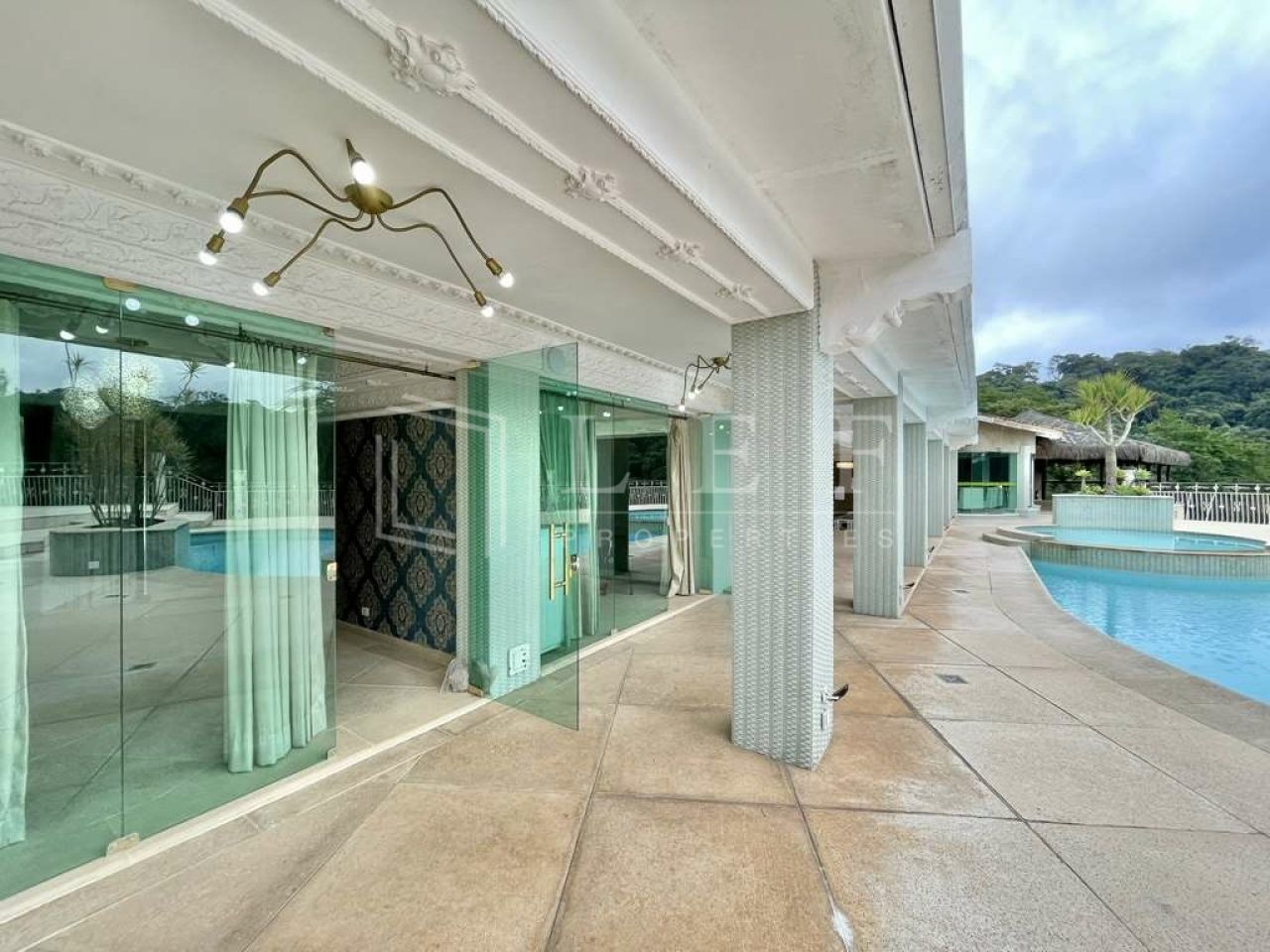 Lef Properties