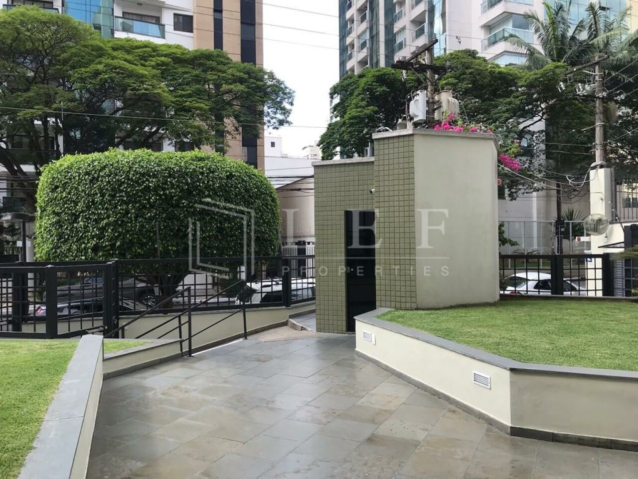 Lef Properties