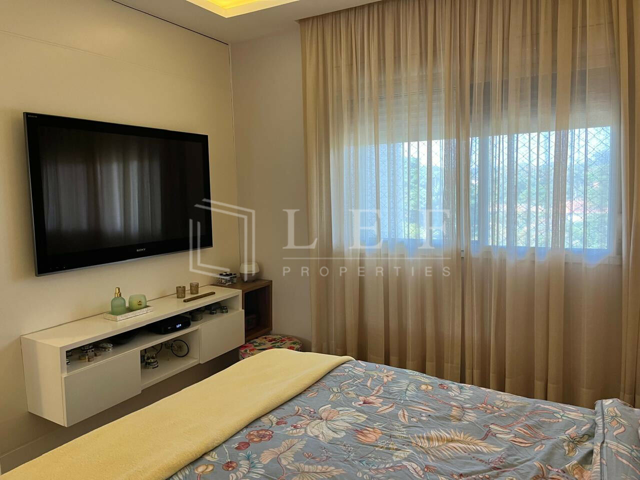 Lef Properties