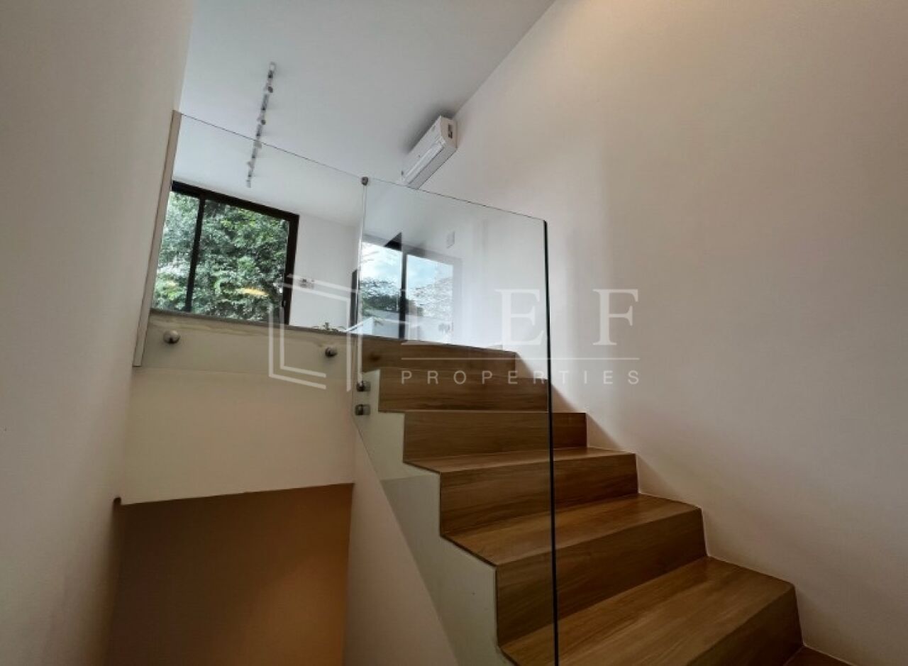 Lef Properties