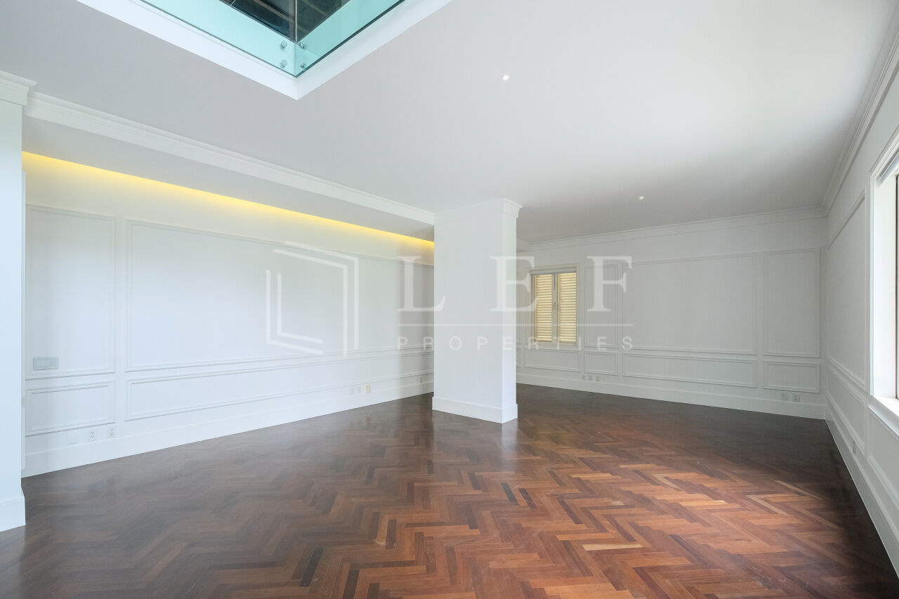 Lef Properties