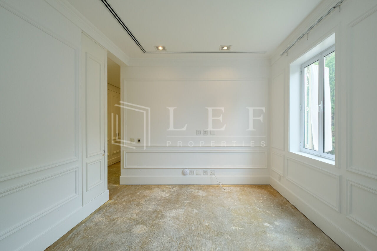 Lef Properties