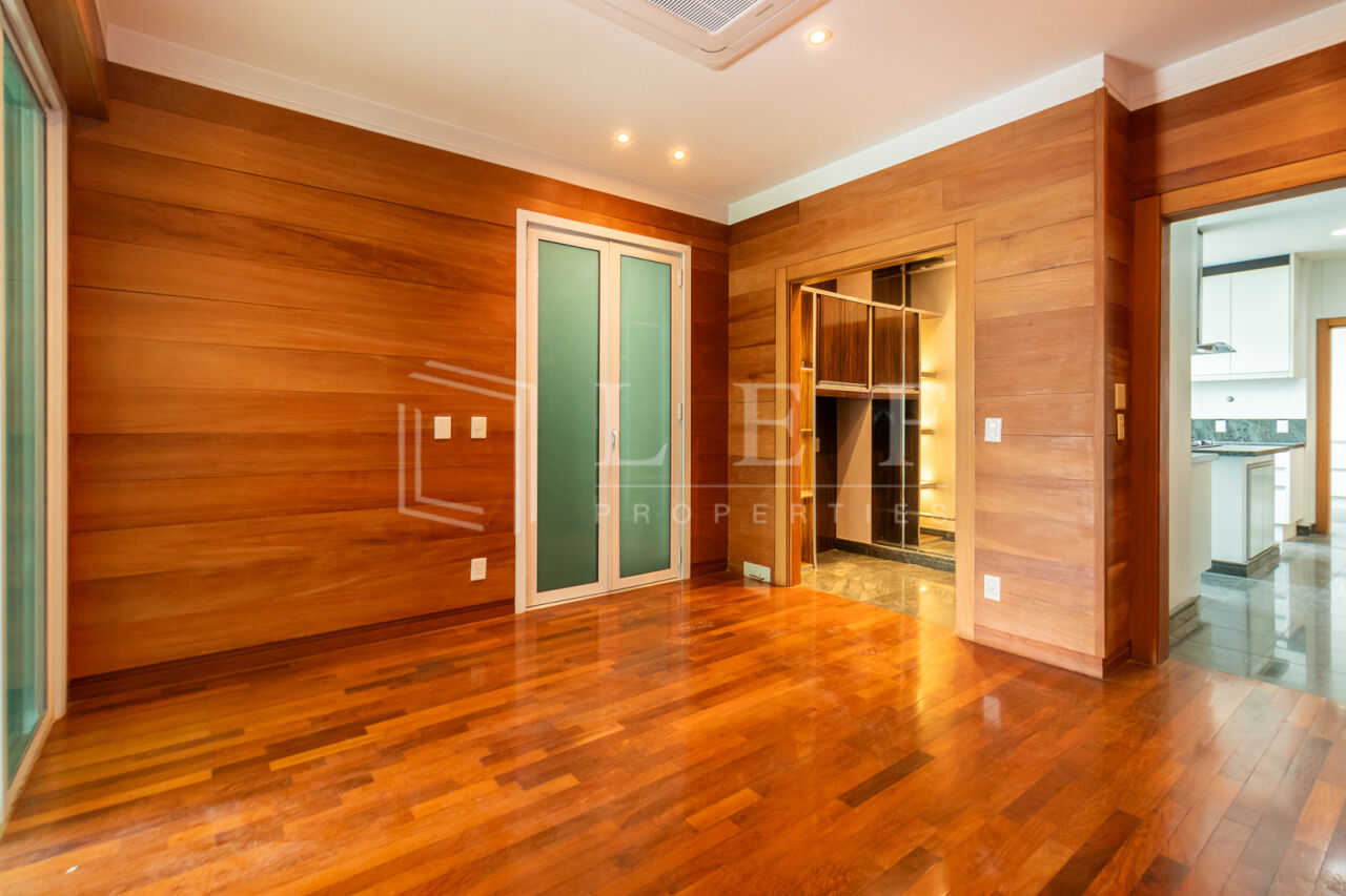 Lef Properties