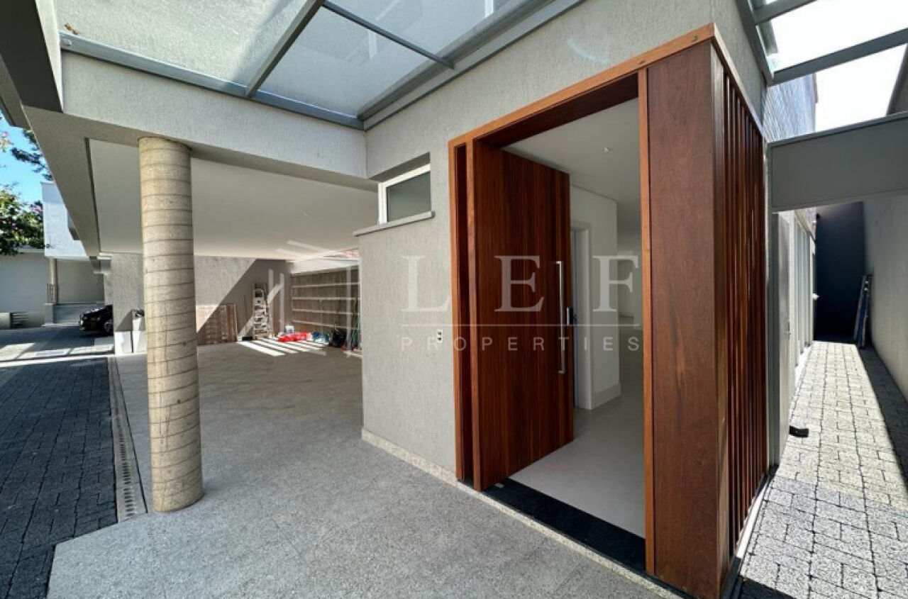 Lef Properties