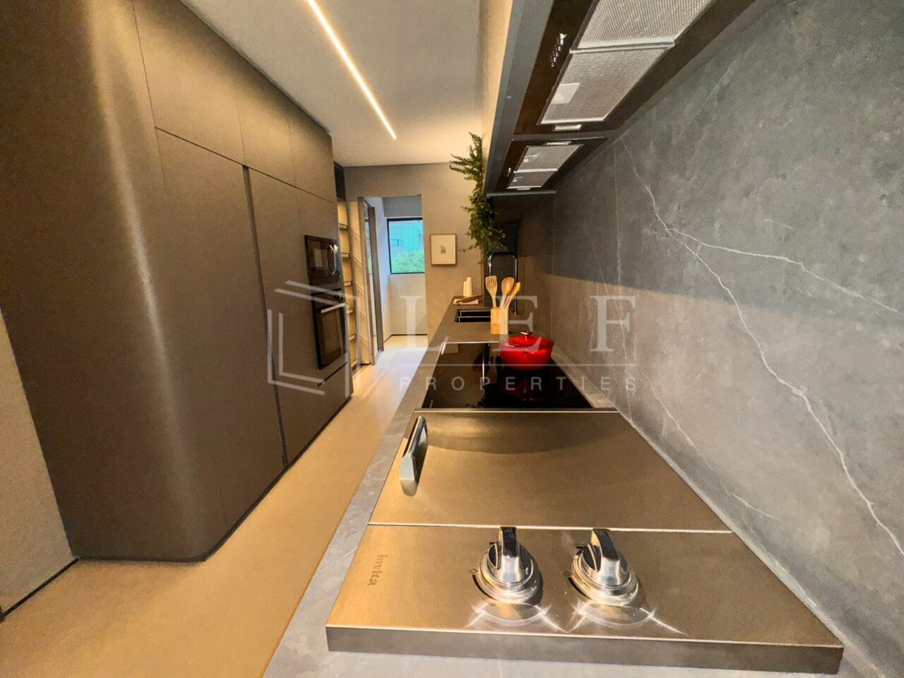 Lef Properties