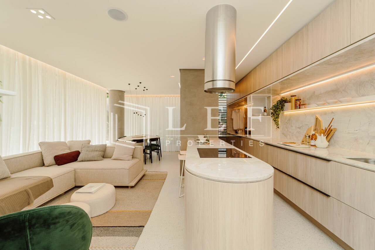 Lef Properties